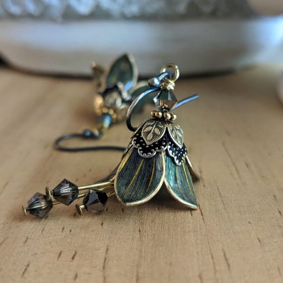 SOLD - Picture 2 of 5